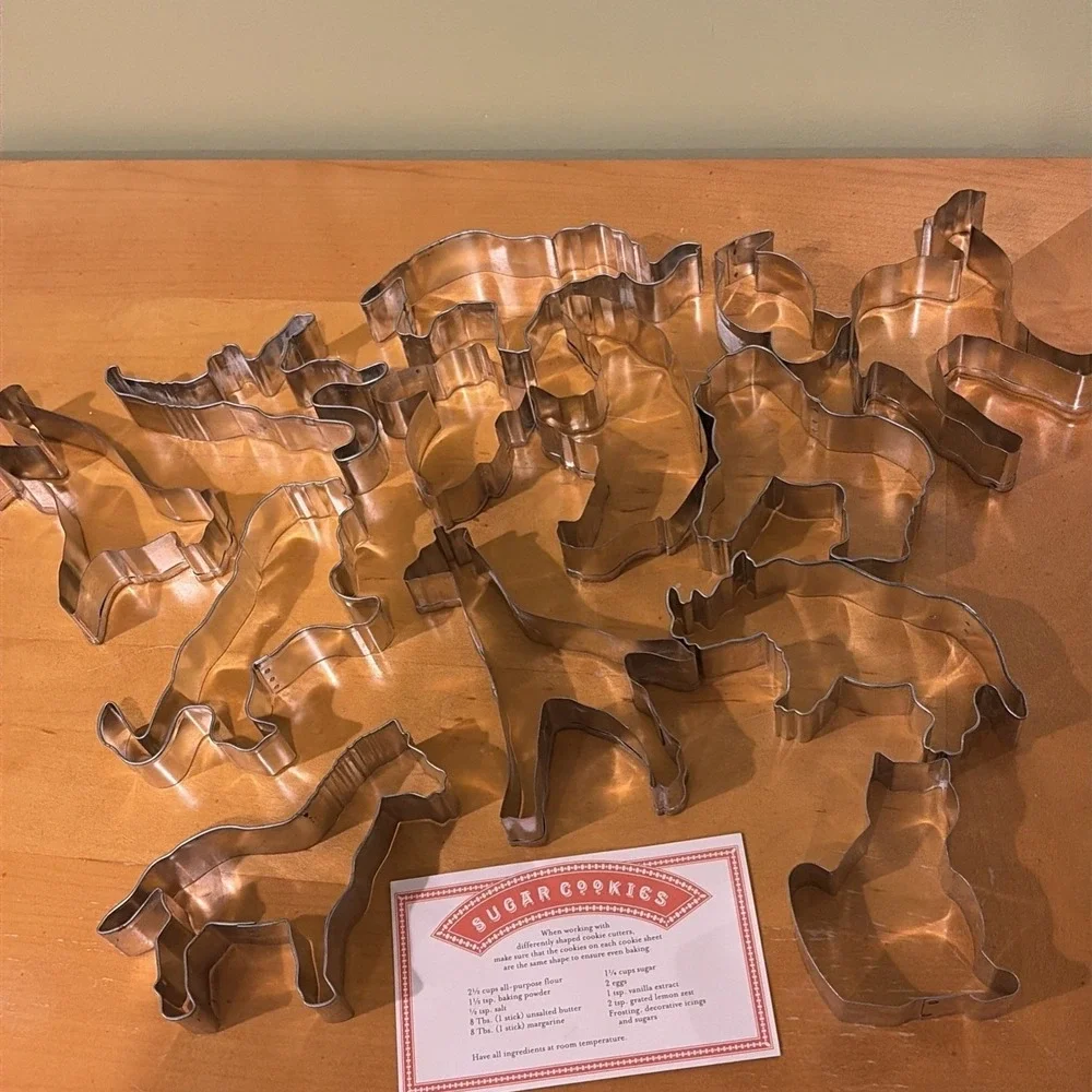 Williams & Sonoma  Animal Cookie Cutter Set 10 animals plus Extras